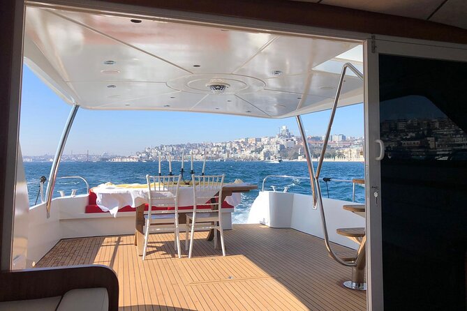 Istanbul Private Yacht Tour - 2 Hours - Dolmabahçe Palace: the Ottoman administrative power seat