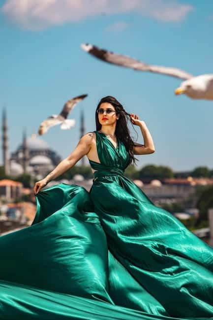 Istanbul: Professional Private Rooftop, Indoor Photoshoot - Dressed Up, Guided Poses, and Why It Matters
