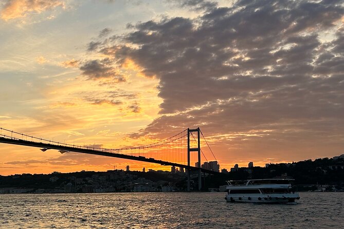 Istanbul's Golden Hour: Bosphorus Sunset Cruise By Boat - Why this Bosphorus sunset cruise is such good value