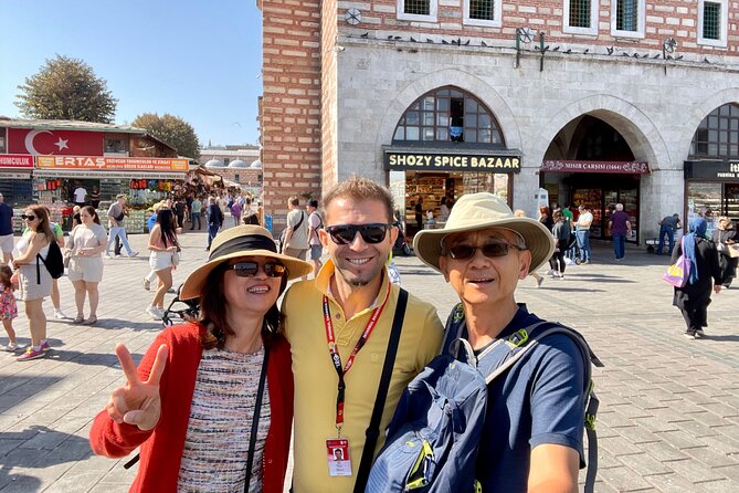 Istanbul Sightseeing Walking Tour - Meeting point at Foodie-ist Cafe: don’t wing it