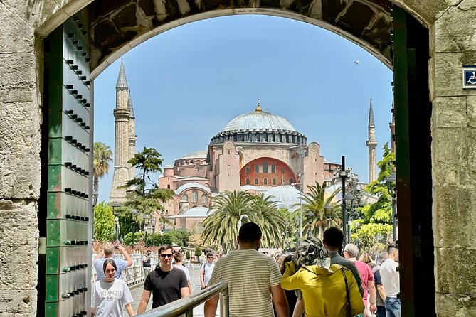 Istanbul Sightseeing Walking Tour - Old city orientation: two continents and three empires