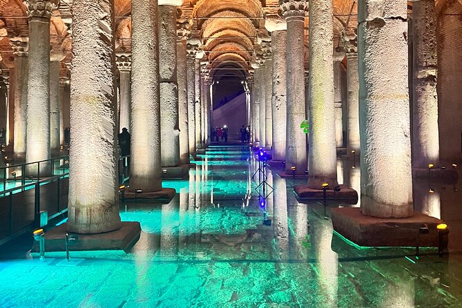 ISTANBUL SIGNATURE : Private Full-Day Guided City Tour - Hagia Sophia Grand Mosque: one building, multiple identities