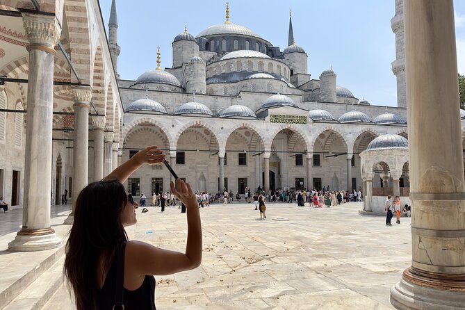 Istanbul Small-Group City and Secret Streets Tour with Guide - Sogukcesme Sokak: a quick street stop with a sharp visual payoff