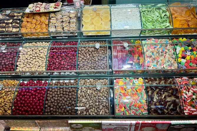 Istanbul Spice Market & Historic Centre Food Tour w/ 10 Tastings - Kofta on Mahkeme Sokak: a real locals-style meal