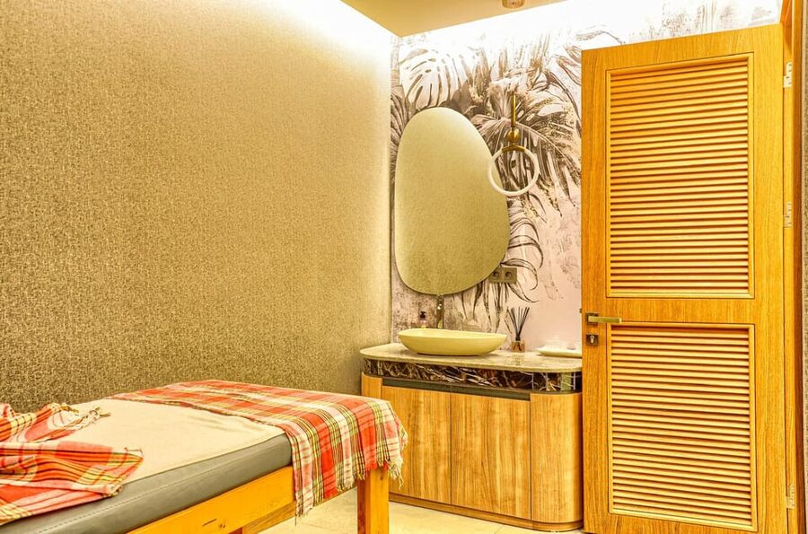 Istanbul Sultanahmet Turkish Bath Sultan Suleyman Bath - Peeling Scrub and Foam Massage: Where the Time Gets Real