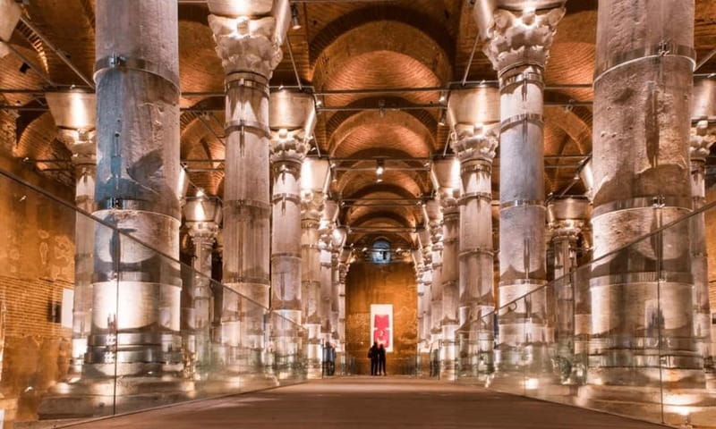 Istanbul: Theodosius Water Cistern Tickets & Audio Guide - Atmospheric lighting and the projection effect