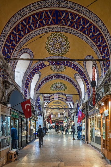 Istanbul: Top Museums Guided Pass - Grand Bazaar shopping with your eyes open