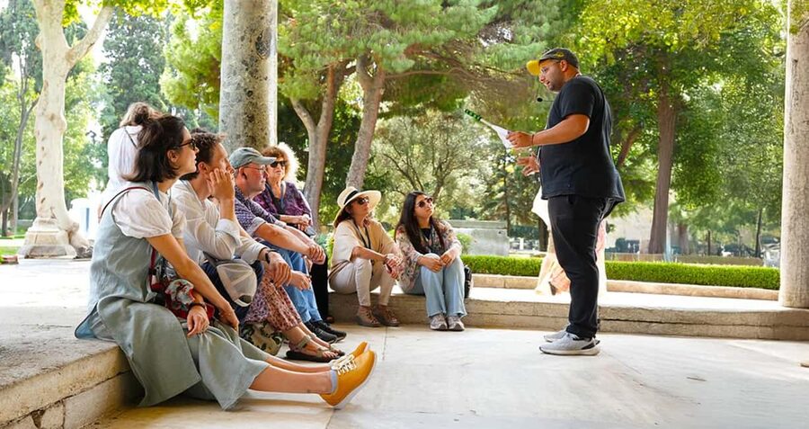 Istanbul: Topkapi, Harem Small Group Guided Tour & Historian - Enter Topkapi Fast, then Let the Historian Do the Talking