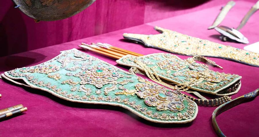 Istanbul: Topkapi, Harem Small Group Guided Tour & Historian - Newly Opened Areas: Imperial Treasury and the Palace Hospital