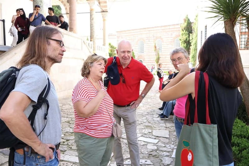 Istanbul: Topkapi Palace and Harem Museum Tour with Ticket - Topkapi in 3 hours: what you’ll see and what you won’t