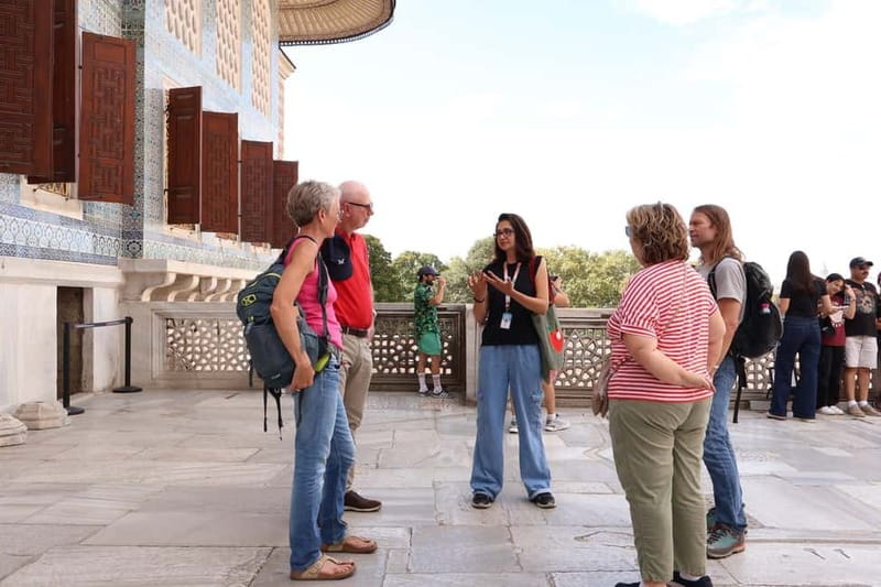 Istanbul: Topkapi Palace and Harem Museum Tour with Ticket - Itinerary flow in plain terms: your day, step by step