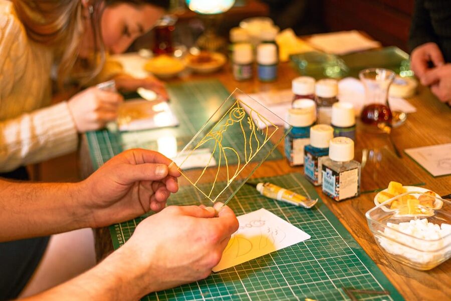 Istanbul: Traditional Stained Glass Painting Workshop - Your finished piece, framed and ready to take home