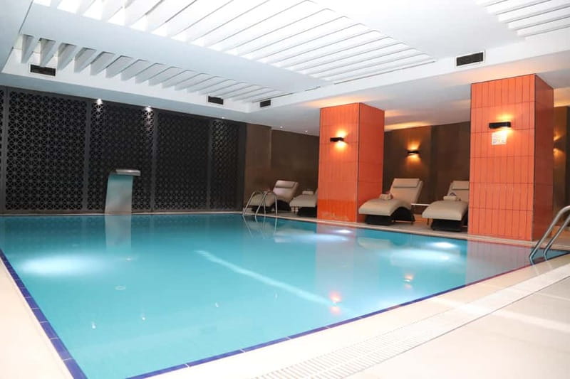 Istanbul: Traditional Turkish Bath with Foam and Oil Massage - The Flow Inside: Steam and Sauna Time First