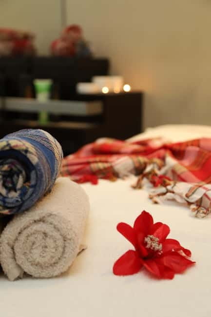 Istanbul: Traditional Turkish Bath with Foam and Oil Massage - Oil Massage Options, With Female Therapists in Private Rooms