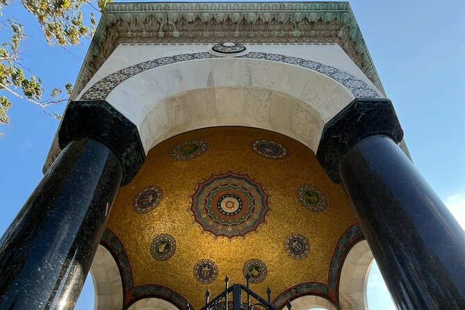 Istanbul Walking Tour and Optional Sunset Cruise - Gülhane Park: a calm reset before the big religious icons