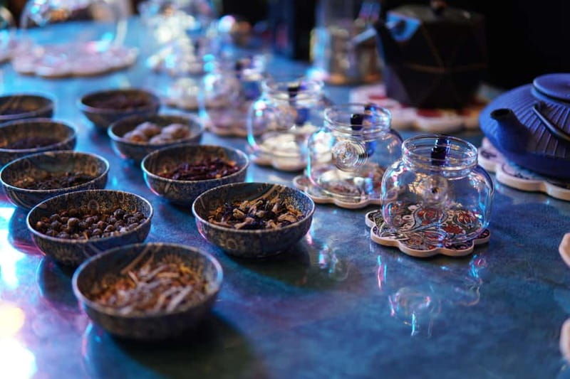 Istanbul: World Teas & Turkish Tea Brewing, Tasting Workshop - Chinese Gaiwan Brewing: Small Cup, Big Differences