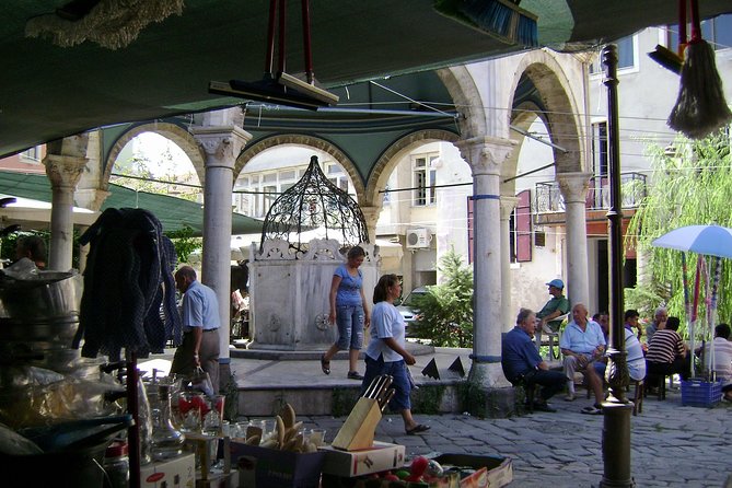 Izmir City Tour - Konak Meydanı free time: eat like a local, not a schedule robot