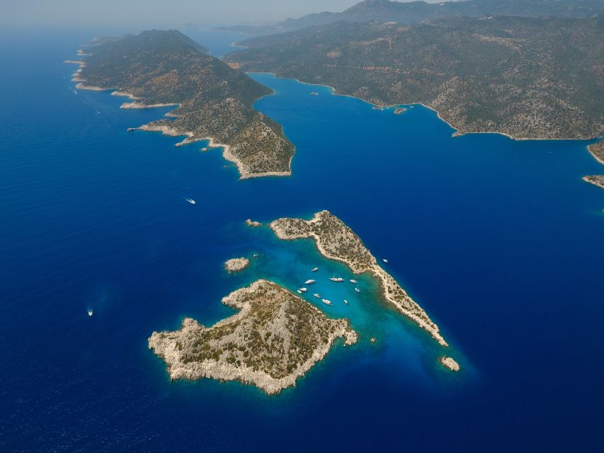 Kas: Kekova Island Sunken City & Historical Sites Boat Tour - Guide style and the historical narration: what to expect, and how to get more out of it