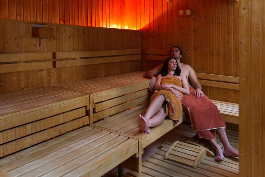 Kemer Turkish Bath (Hammam) W/ Scrub, Foam & Oil Massage - A Mixed-Bag Score: How To Decide Without Getting Burned