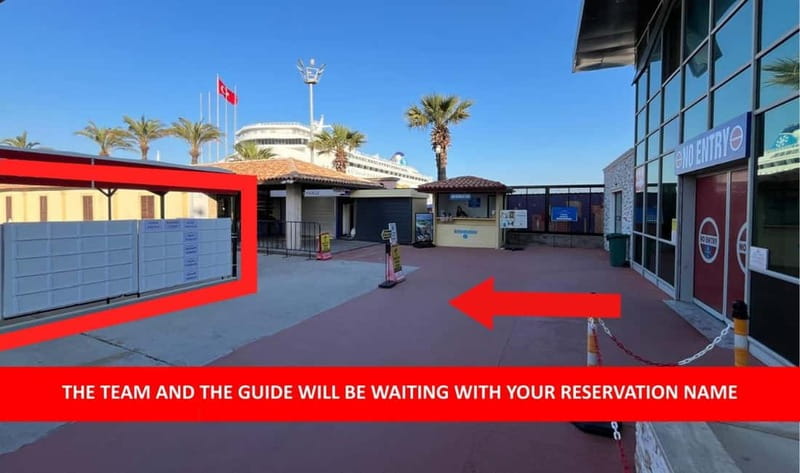 Kusadasi: Ephesus Shore Excursion with Entry Ticket - Entering Ephesus: The city that still shows its old roadways