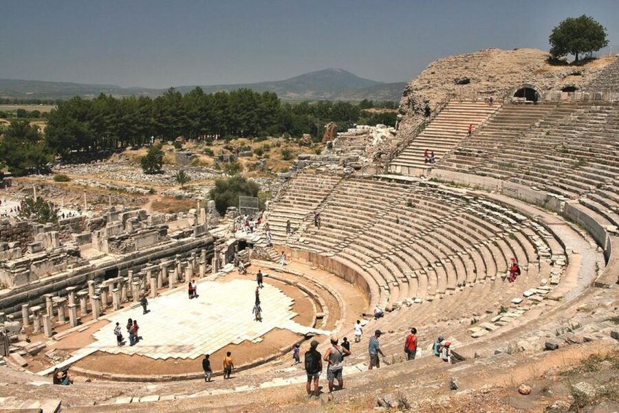 Kusadasi: Ephesus Small Group Tour - Lunch Break, Museum Time, and the Selcuk Pace