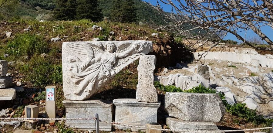 Kusadasi Port: All Inclusive Ephesus Tour (Skip-The-Line) - Who should book this tour, and who might want a different plan