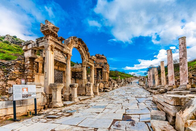 Kusadasi Port PRIVATE EPHESUS TOUR (fixed price 1 to 15 people) - St John’s Basilica on Ayasuluk Hill, where the views finish the story
