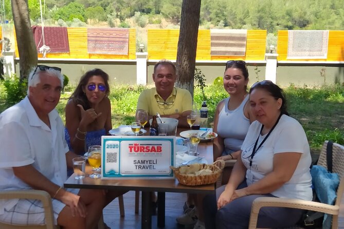 Kusadasi Shore Excursions Ephesus and Wine Tasting Tours - The craft and showroom stops: great if you like artisan culture, risky if you hate sales