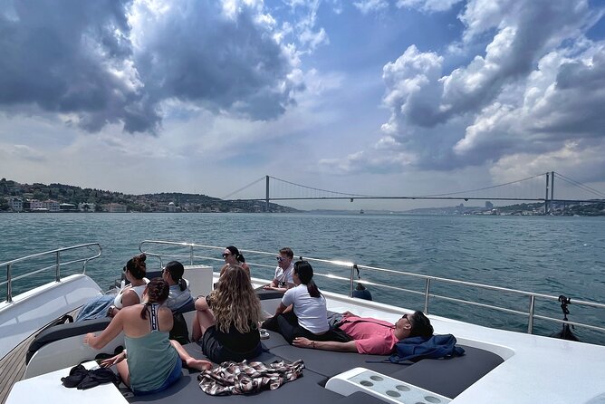 Luxury Bosphorus Yacht Tour – Asian Side Stop & Exploration - Asian Side Time at Kanlıca Meydanı, the Yogurt Stop People Actually Remember