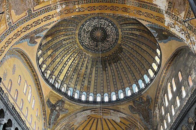 Luxury Private Istanbul Tour (allTickets and Transfers) VIP OSCAR - Private, ticketed old town day with transfers that actually matter