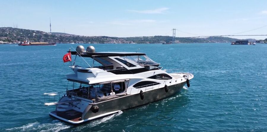 Luxury Private Yacht Rental - Complimentary snacks, Wi-Fi, and the comfort details that change everything