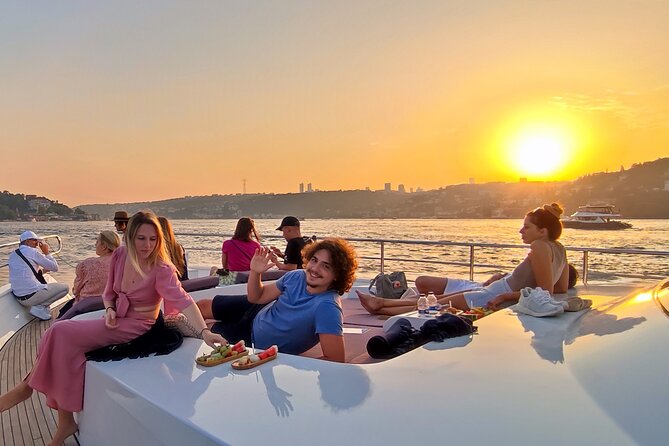 Luxury Sunset Yacht Cruise on the Bosphorus – Refresh & Relax - Where you board: İdo Kabataş and how to avoid a stress spiral