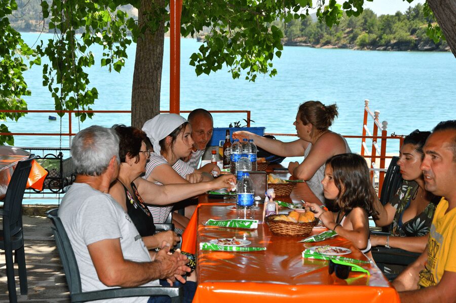 Manavgat: Guided Aqueduct, Waterfall & Green Lake Tour - Manavgat Waterfall: small scale, great photos, optional entrance