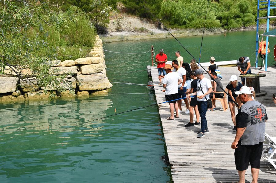 Manavgat: Guided Aqueduct, Waterfall & Green Lake Tour - Roman aqueducts and an old village house, seeing water history