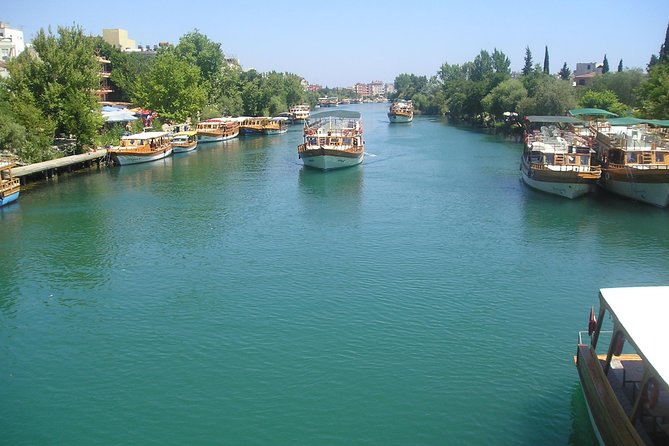 Manavgat River Boat Trip, Grand Bazaar Tour with Lunch from Side - The Manavgat River boat part: what the water view actually changes