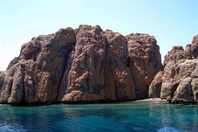 Marmaris Aegean Islands Boat Trip With Lunch & Unlimited Drinks - Selimiye Bay: Your First Secluded Swim Break