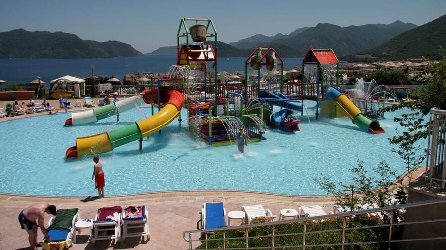 Marmaris: Aqua Dream Waterpark Entry Ticket & Hotel Transfer - Your 6-hour plan: when to ride, when to cool down, when to leave