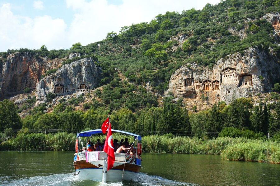 Marmaris: Dalyan Cruise, Turtle Beach & Mud Baths with Lunch - Mud Baths in Dalyan: Messy Fun and a Real Therapeutic Break