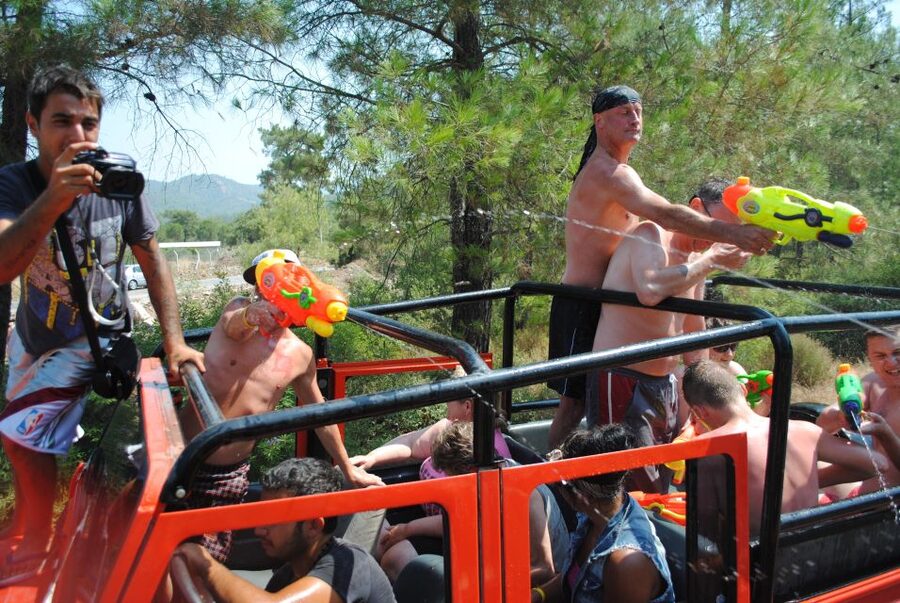Marmaris Jeep Safari Water Fight, Colour and Foam Party - Quick, Specific Takeaways