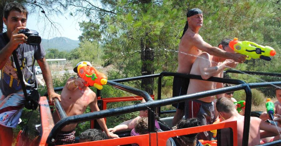 Marmaris Jeep Safari Water Fight, Colour and Foam Party - Marmaris Jeep Safari Water Fight: The Pitch in Plain Terms