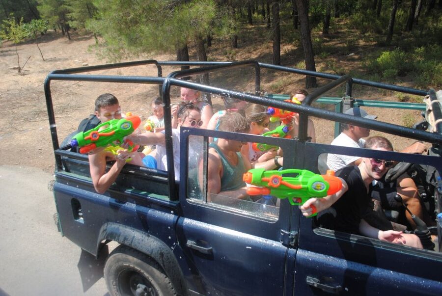 Marmaris Jeep Safari Water Fight, Colour and Foam Party - Safety Briefing in Marmaris: The Stuff That Helps Later