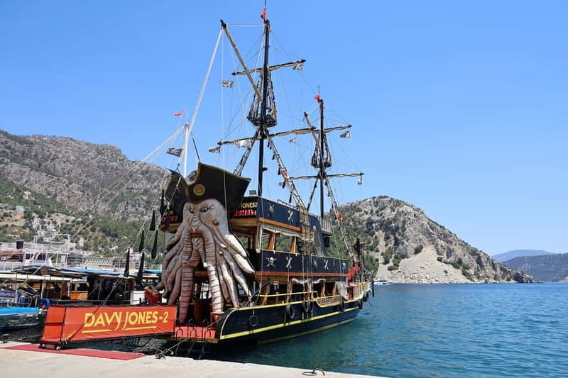 Marmaris: Pirate Boat Trip with Meal, Drinks and Transfer - Key highlights at a glance