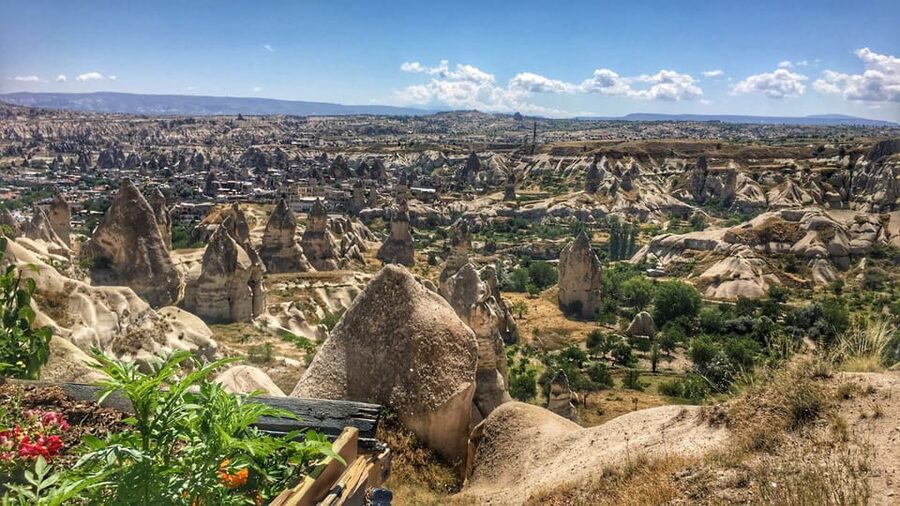 Mochiron Tour Full day Cappadocia With Japanese Guide - Ozkonak Underground City: When Cappadocia Goes Under Your Feet