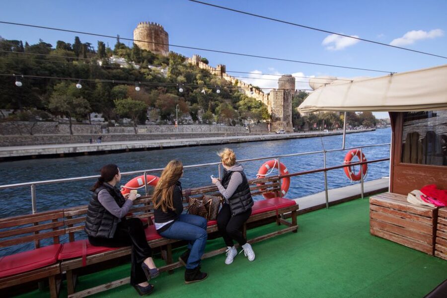 Morning Bosphorus Cruise and Spice Bazaar - Ottoman Waterfront Mansions and the 19th-Century Elite