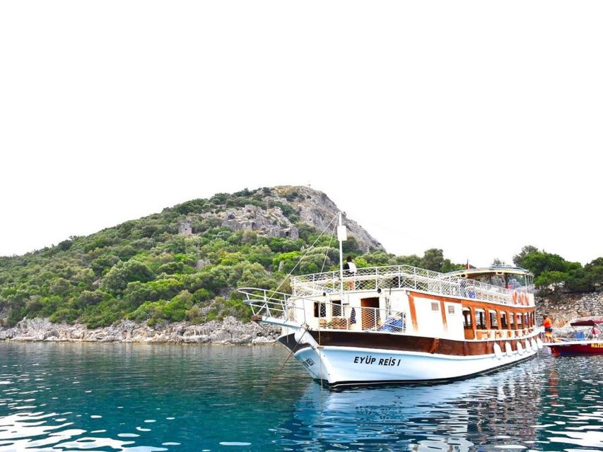 Ölüdeniz: Butterfly Valley Boat Trip with Buffet Lunch - Buffet Lunch Onboard: Fresh Food, Real Portions, Simple but Good
