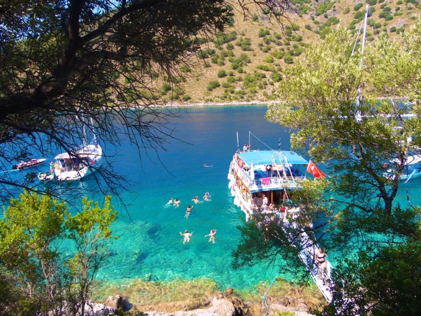 Ölüdeniz: Butterfly Valley Boat Trip with Buffet Lunch - The Crew and Captains Touch: How the Day Stays Smooth