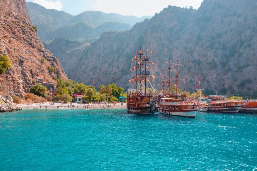 Oludeniz: Butterfly Valley, St. Nicholas Island incl. Lunch - Cold Spring Bay: your last swim with fresh water