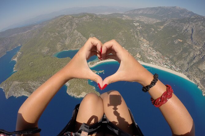 Oludeniz Paragliding Fethiye Turkey, Additional Features - Photos, videos, and the cost question you should ask yourself