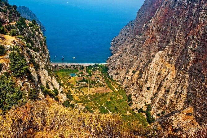Oludeniz Paragliding Fethiye Turkey, Additional Features - Weather delays, launch height changes, and how to stay relaxed