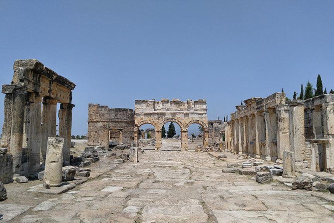 Pamukkale and Hierapolis Daily Tour From Antalya - The onyx workshop stop, why it can feel useful or annoying